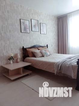 1-к квартира, посуточно, 39м2, 1/9 этаж