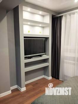 Студия квартира, посуточно, 30м2, 10/19 этаж