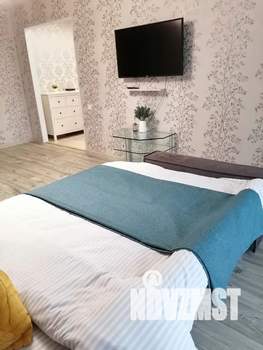 1-к квартира, посуточно, 42м2, 1/10 этаж