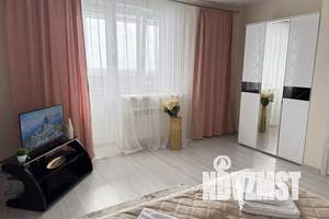 1-к квартира, посуточно, 42м2, 14/14 этаж