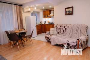 2-к квартира, посуточно, 40м2, 2/5 этаж