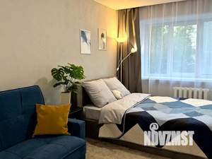 Студия квартира, посуточно, 28м2, 2/5 этаж