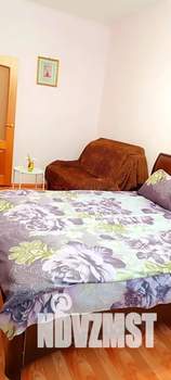 1-к квартира, посуточно, 42м2, 6/10 этаж