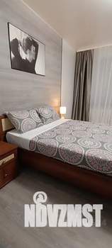 1-к квартира, посуточно, 40м2, 1/10 этаж