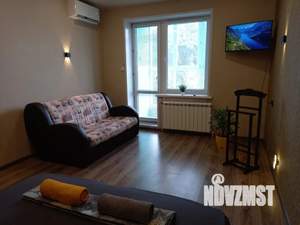 1-к квартира, посуточно, 46м2, 4/9 этаж