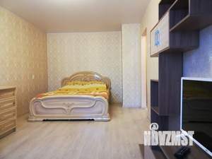 1-к квартира, посуточно, 32м2, 4/5 этаж