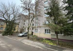 4-к квартира, на длительный срок, 140м2, 3/5 этаж