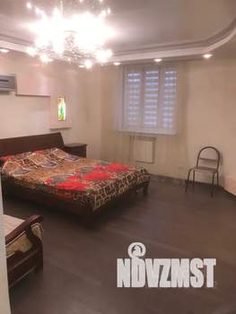 1-к квартира, посуточно, 60м2, 4/10 этаж