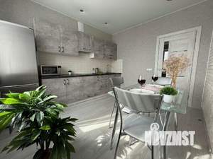 1-к квартира, посуточно, 42м2, 1/1 этаж