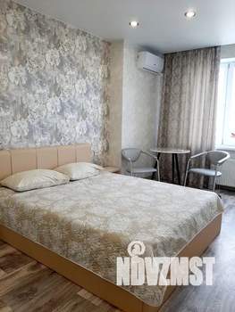 1-к квартира, посуточно, 38м2, 21/21 этаж