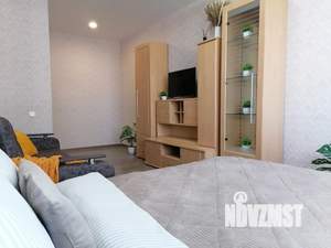 1-к квартира, посуточно, 32м2, 8/21 этаж