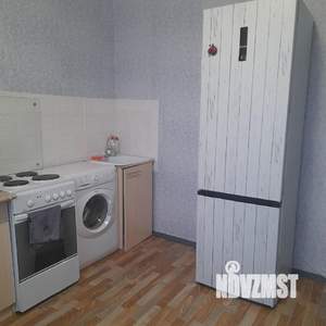 1-к квартира, посуточно, 38м2, 7/10 этаж