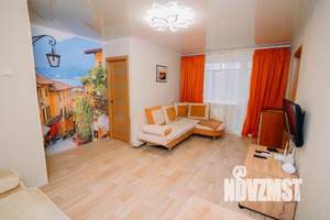 2-к квартира, посуточно, 45м2, 1/1 этаж