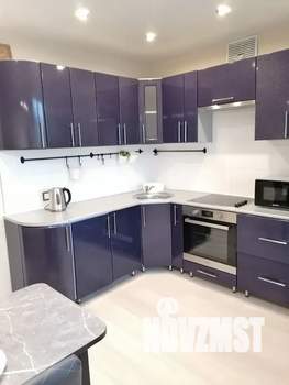 1-к квартира, посуточно, 42м2, 1/10 этаж