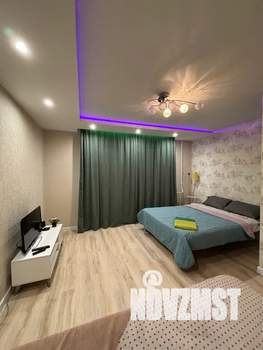 1-к квартира, посуточно, 36м2, 1/9 этаж