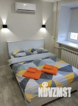 1-к квартира, посуточно, 30м2, 4/4 этаж