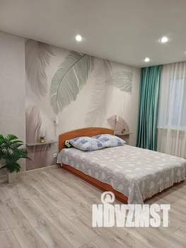 1-к квартира, посуточно, 40м2, 1/9 этаж