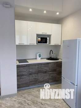 Студия квартира, посуточно, 30м2, 3/3 этаж