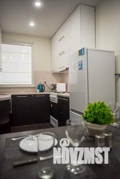 2-к квартира, посуточно, 51м2, 15/20 этаж