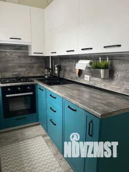 3-к квартира, посуточно, 40м2, 1/3 этаж