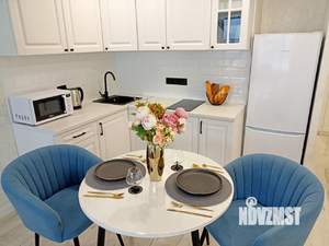 Студия квартира, посуточно, 31м2, 16/18 этаж