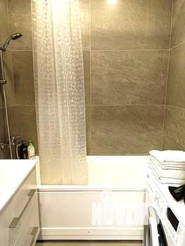 1-к квартира, посуточно, 45м2, 5/15 этаж