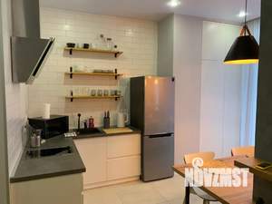 1-к квартира, посуточно, 54м2, 4/10 этаж