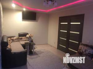 1-к квартира, посуточно, 50м2, 1/1 этаж