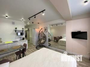 Студия квартира, посуточно, 29м2, 16/17 этаж