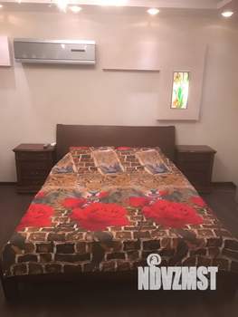 1-к квартира, посуточно, 60м2, 4/10 этаж