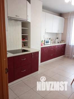 1-к квартира, посуточно, 53м2, 6/18 этаж