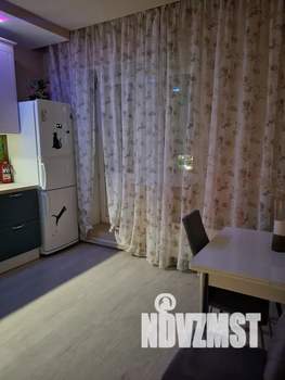 1-к квартира, посуточно, 36м2, 7/14 этаж