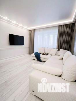 1-к квартира, посуточно, 103м2, 1/1 этаж