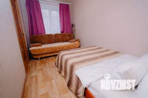 2-к квартира, посуточно, 45м2, 1/1 этаж