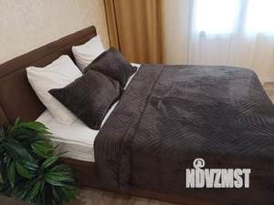 Студия квартира, посуточно, 31м2, 2/18 этаж