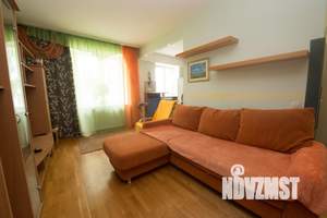 2-к квартира, посуточно, 45м2, 1/1 этаж