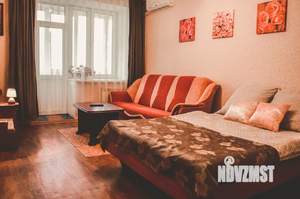 1-к квартира, посуточно, 37м2, 8/12 этаж