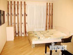 1-к квартира, посуточно, 45м2, 1/1 этаж