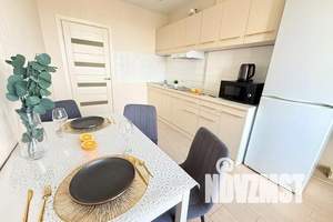 1-к квартира, посуточно, 46м2, 18/19 этаж