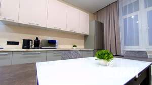 1-к квартира, посуточно, 57м2, 1/1 этаж