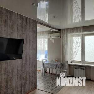 1-к квартира, посуточно, 43м2, 1/1 этаж