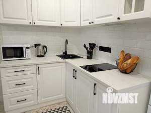 Студия квартира, посуточно, 32м2, 16/18 этаж