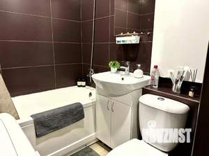 3-к квартира, посуточно, 54м2, 1/1 этаж