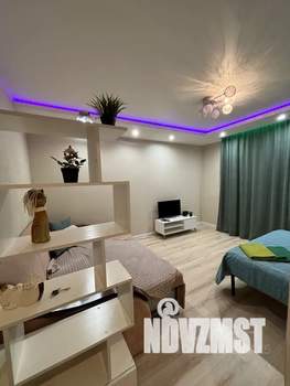 1-к квартира, посуточно, 36м2, 1/9 этаж