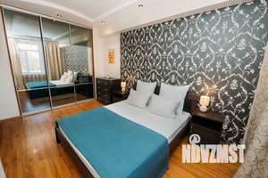 3-к квартира, посуточно, 100м2, 2/4 этаж