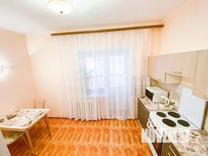 1-к квартира, посуточно, 42м2, 6/10 этаж