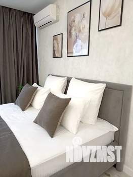 Студия квартира, посуточно, 32м2, 16/18 этаж