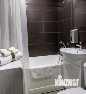 3-к квартира, посуточно, 65м2, 1/1 этаж