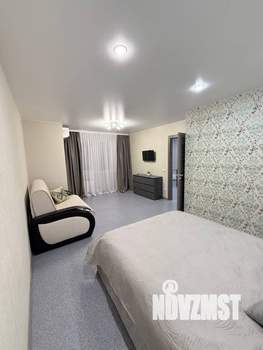 1-к квартира, посуточно, 49м2, 9/10 этаж