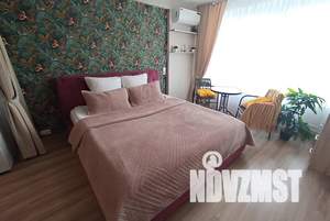 1-к квартира, посуточно, 32м2, 13/18 этаж